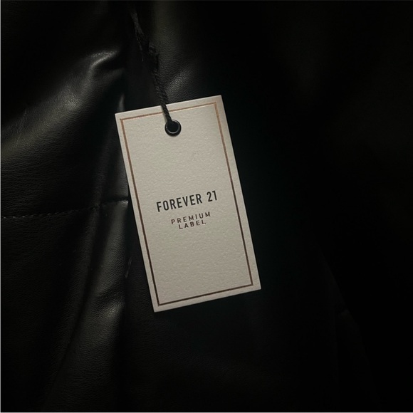 Forever 21 Longline Faux Leather Belted Puffer Coat - Picture 4 of 6